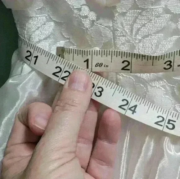 Flower Girl Communion Dress - Picture 9 of 12